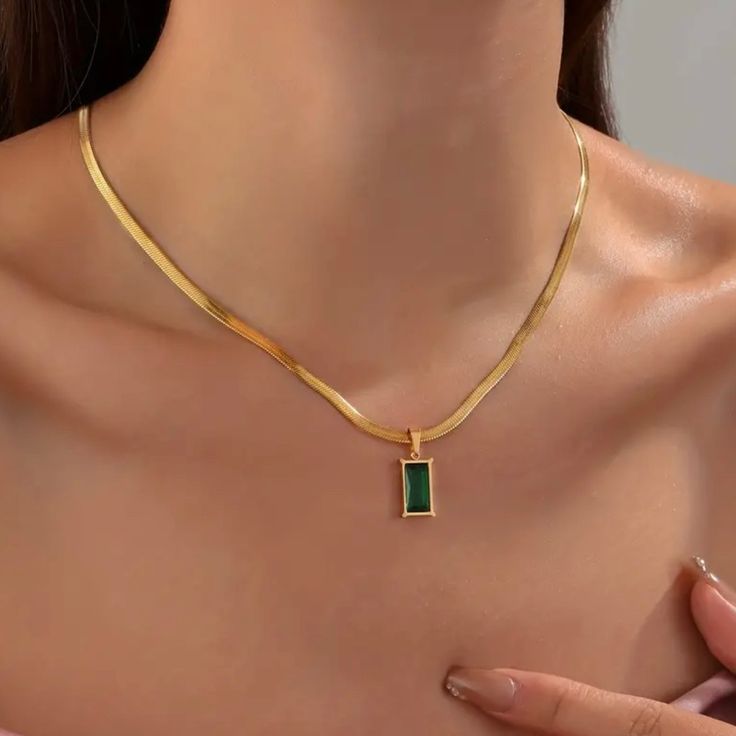 Gold-Plated Anti Tarnish Green Geometric Pendant