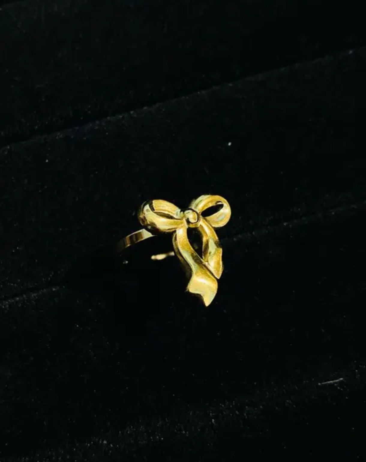 Elegant Bow Ring
