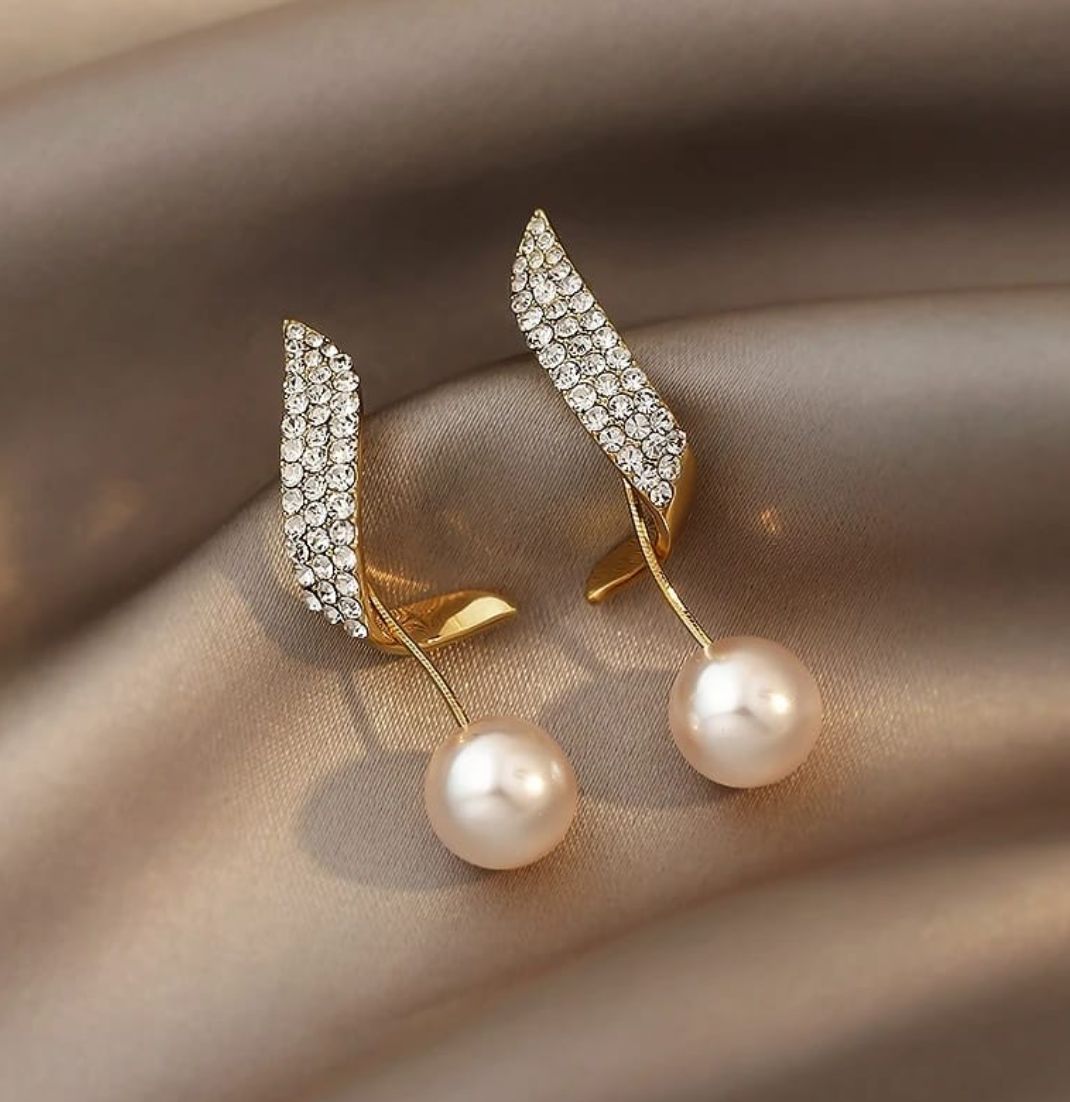 Long Tassel Pearl Earring